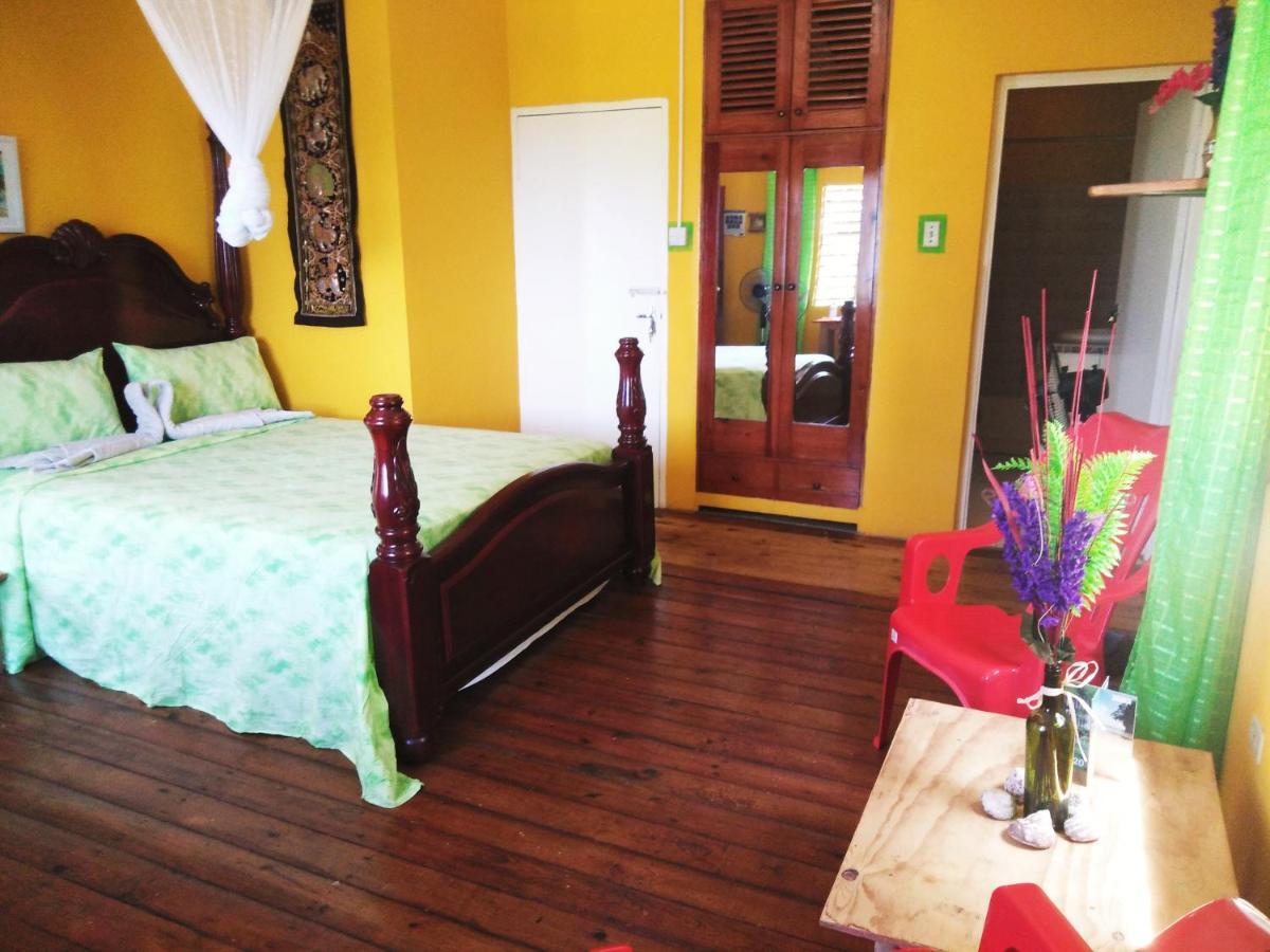 Toga Guest House Port Antonio Zewnętrze zdjęcie